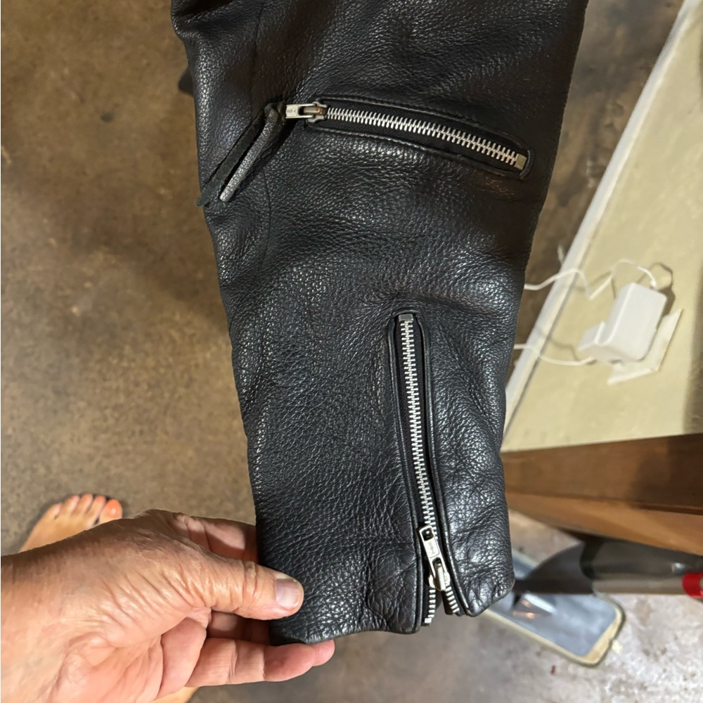 McClintock Heritage Collection Black Leather Biker Jacket. Genuine Leather. - Picture 7 of 11